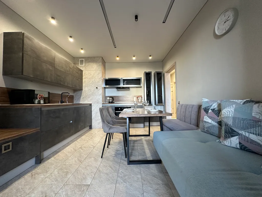 Шикарная дизайнерская двушка рядом с Набережной