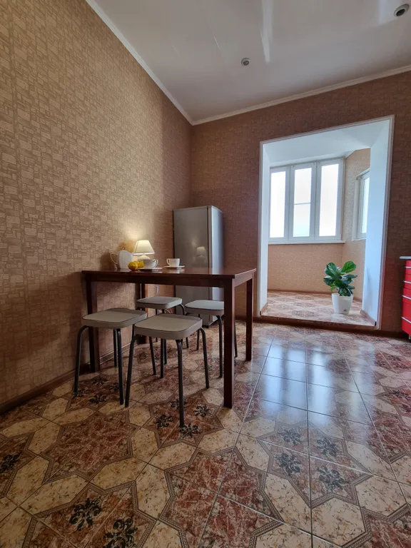 Уютная квартира на Победы с расширенной кухонной зоной (Уютный Дом)