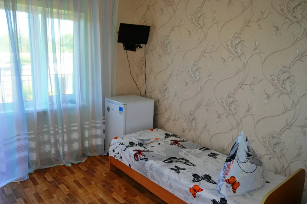 Стандартный номер на троих