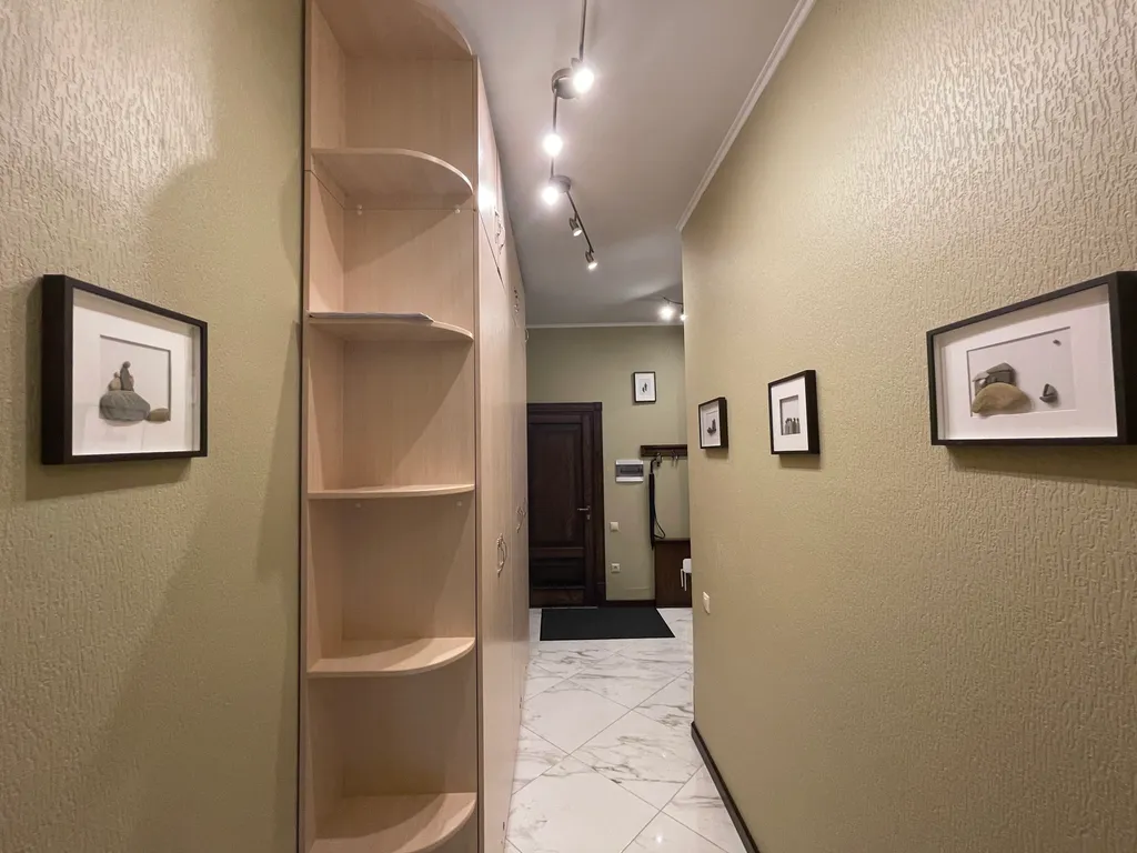 2-комнатный апартамент с видом на Аигбу