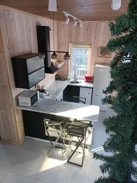 Коттедж 4-комнатный Дом — Санкт-Петербург