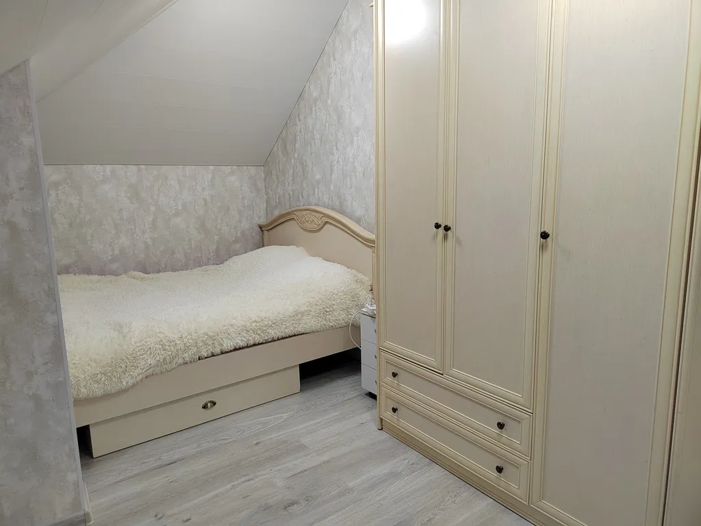 10-комнатный Дом