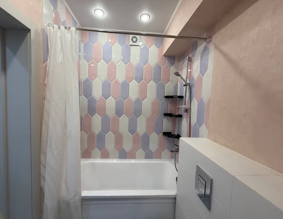 Евродвухкомнатная квартира для всей семьи с видом на море и горы