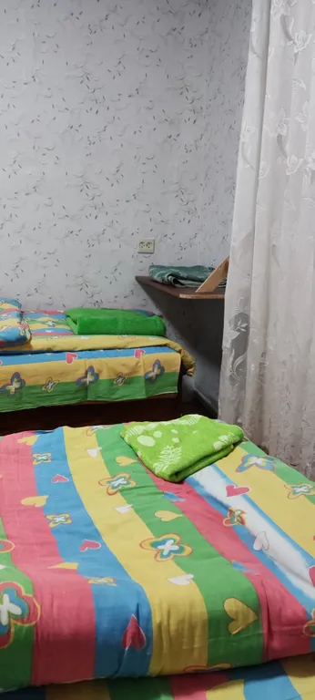 Четырёхместная Уютная 1-комнатная квартира