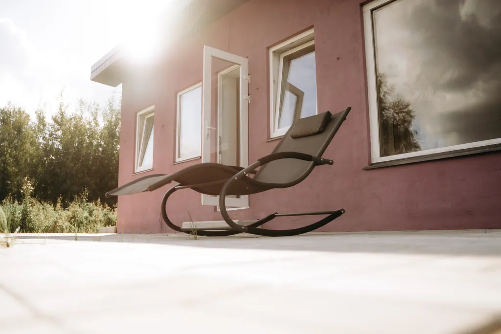 Панорамный дом с видом на воду, на берегу Вазузского водохранилища