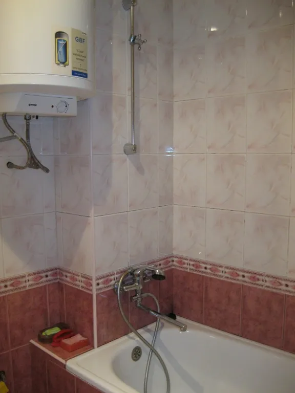 Уютная квартира в центре поселка