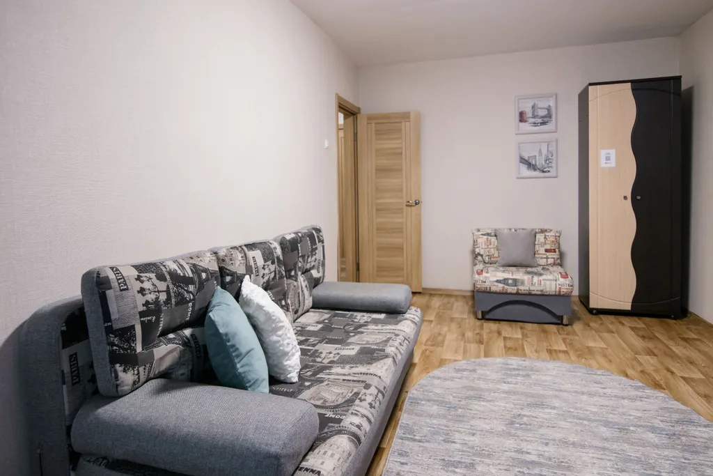 Квартира рядом с Платинум Ареной