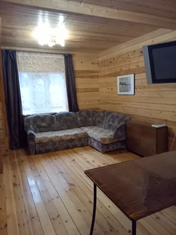 Комфортный коттедж у озера