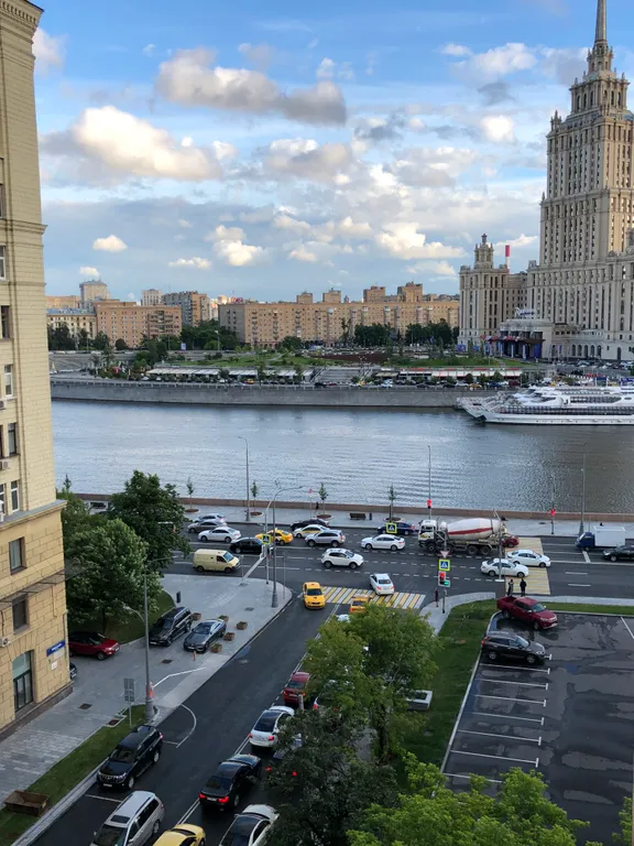 Квартира Уютная квартира с видом на Краснопресненскую набережную — Москва