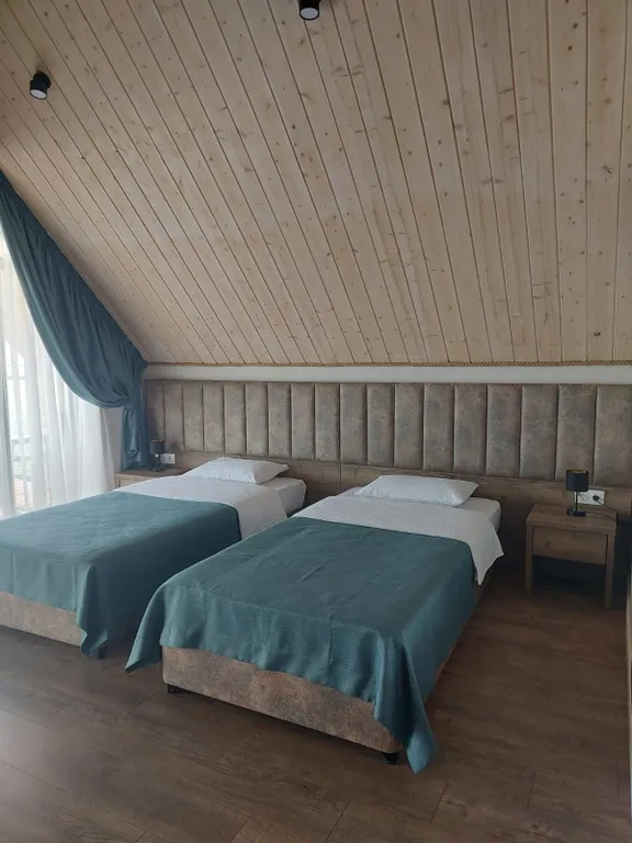 Квартира Двухместный номер с балконом — аренда посуточно в Приморско-Ахтарск