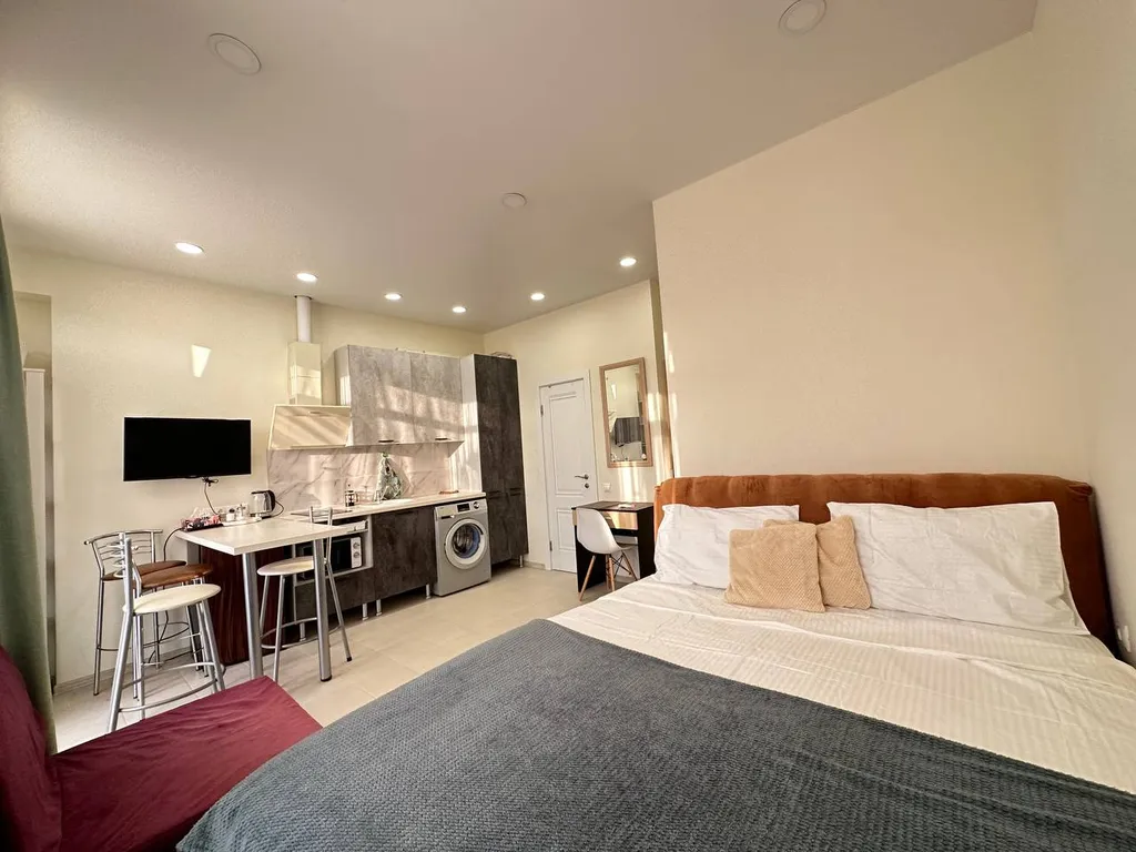 Квартира Апартаменты всего в 5 минутах от пляжа с видом на море — Сириус