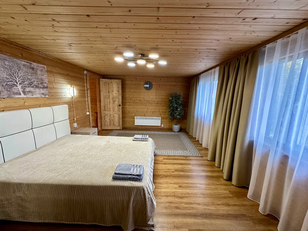 4-комнатный Дом