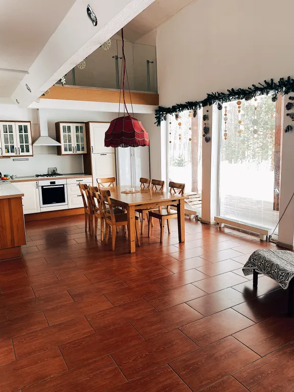 Тёплый коттедж у воды — аренда посуточно в Чкаловск