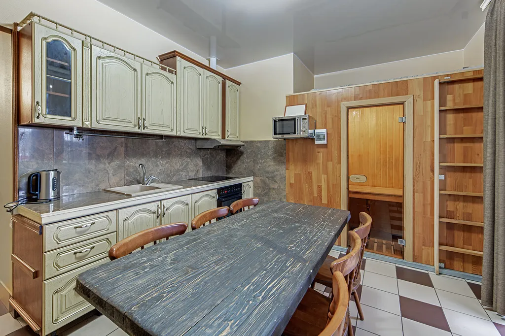 3 комнатная квартира с сауной