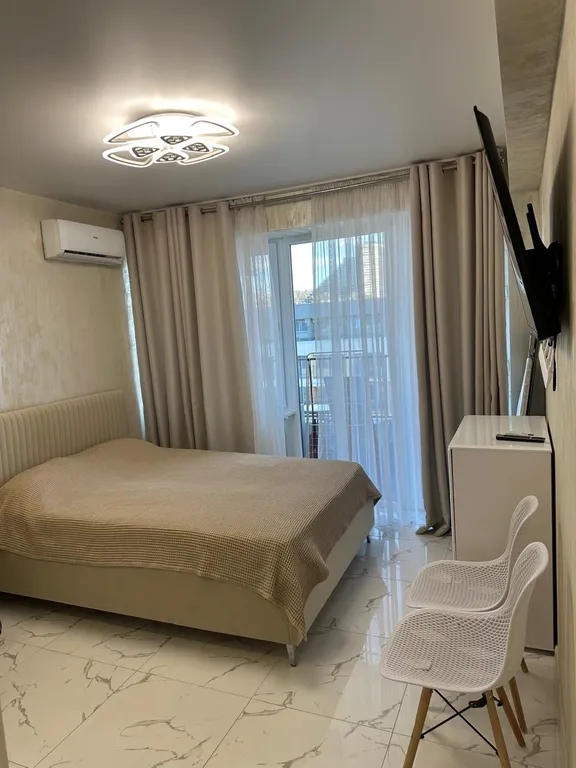 Студия с видом на море