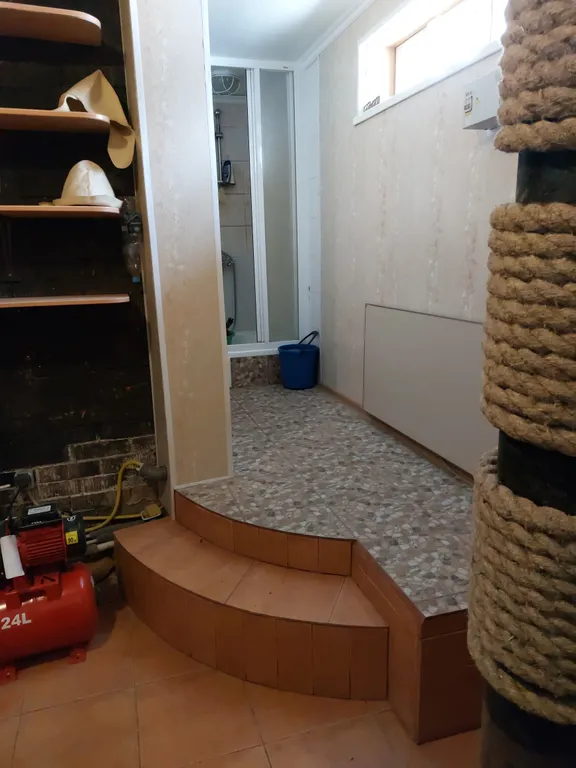 Уютный коттедж с камином и банькой