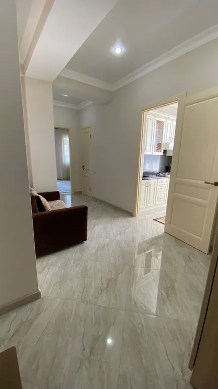 Уютная светлая квартира у моря с красивым видом из окон