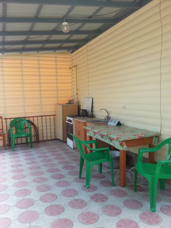 Коттедж Домик эконом класса для отдыха — Ейск