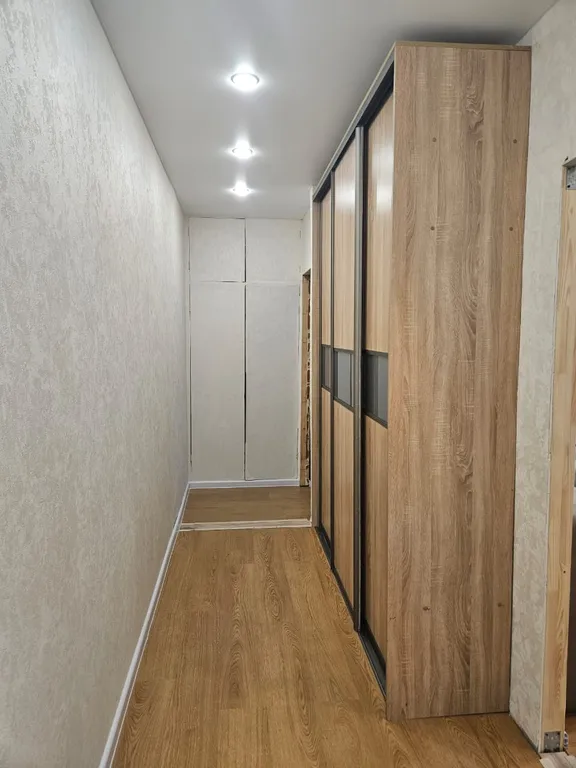 Просторная двухкомнатная квартира с дизайнерским ремонтом