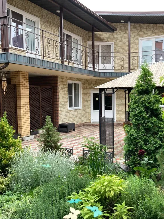 Квартира Уютная комната с балконом — Ейск