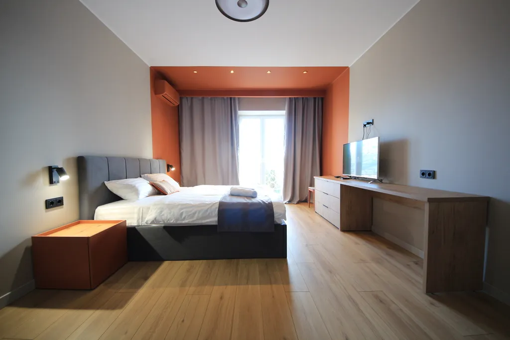 Квартира NiceAparts - стильная квартира в центре с видом на Казанский собор — Ярославль