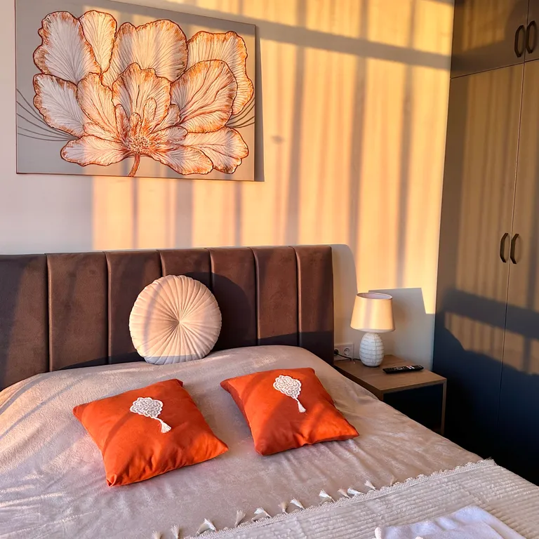 2-х комнатный апарт, бассейн + парковка, жк white sails