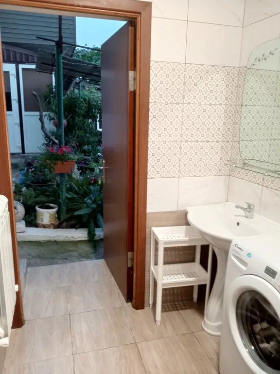 Комната с отдельным входом в частном секторе