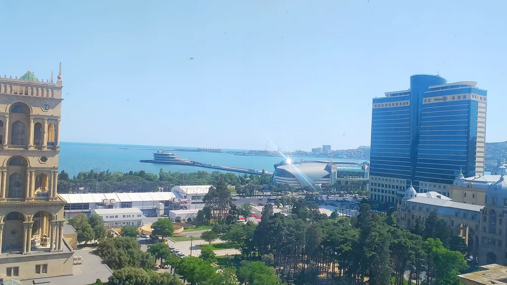 Квартира в центре с видом на море — аренда посуточно в Баку