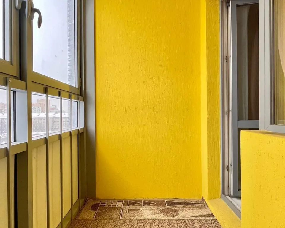 Студия Апарт Гулливер с лоджией в центре