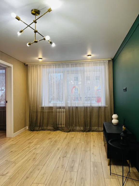 Просторная квартира в центре города с дизайнерским ремонтом