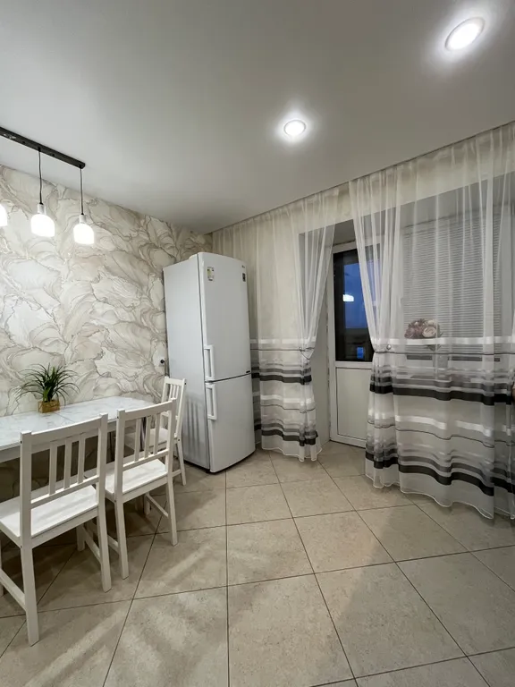 Отличная квартира с евро ремонтом у набережной