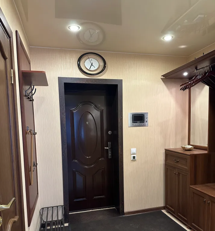 Уютная квартира в доме на берегу озера Разлив