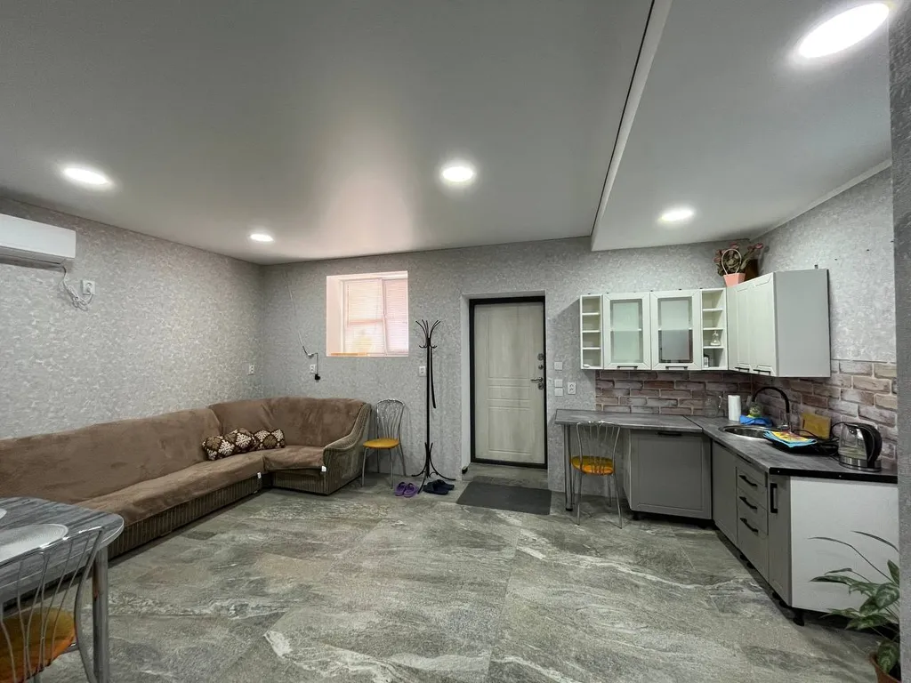 Квартира в центре города, частный сектор — аренда посуточно в Астрахань