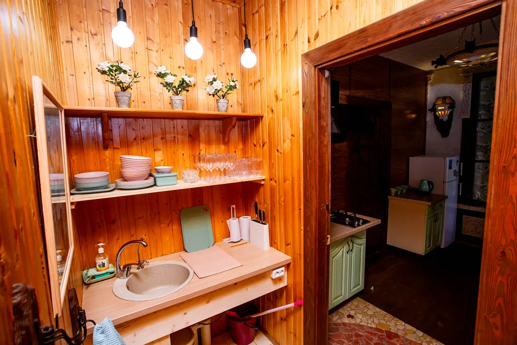 Дом с роскошным бассейном и 2 видами бань