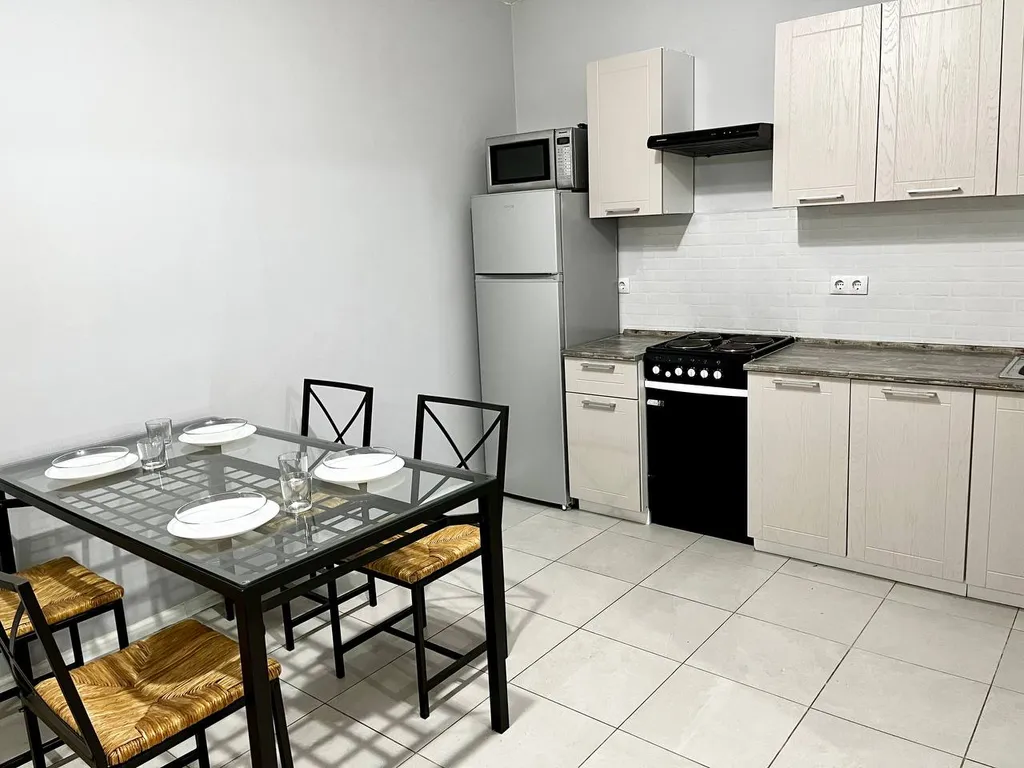 Стильные трехкомнатные апартаменты Санни Дейс