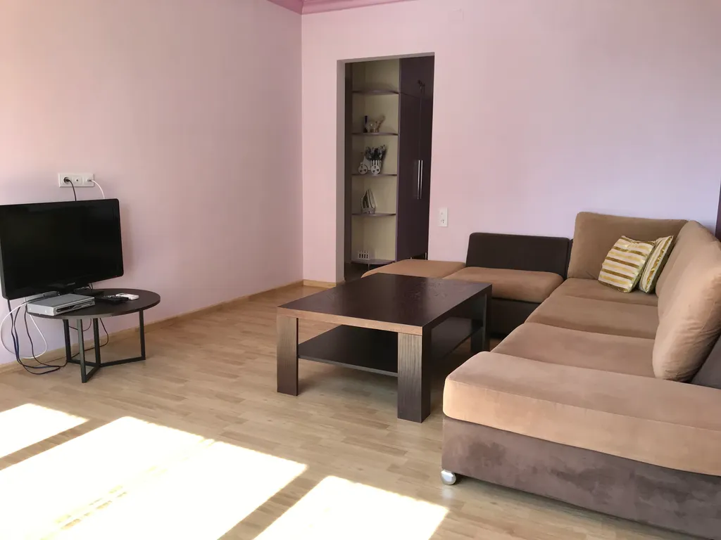 Syndykyan 3 apartament