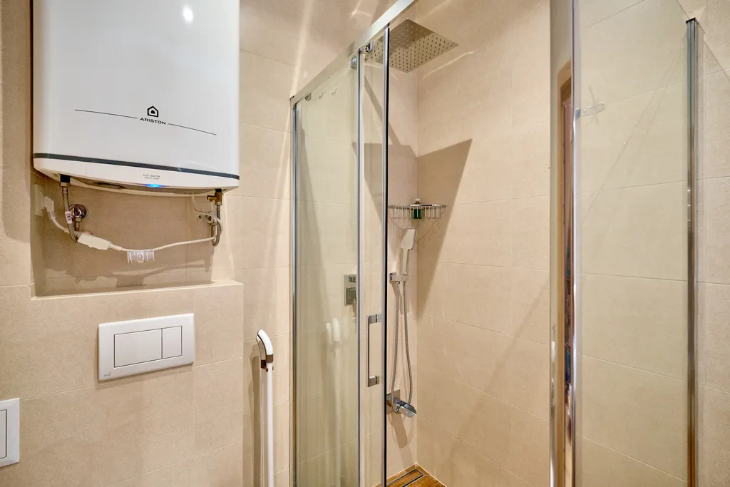 Новая квартира в центре с видом на море