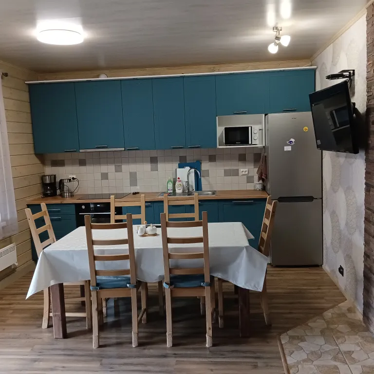 Дом с видом на озеро