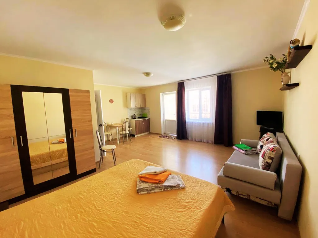 Квартира Комната — аренда посуточно в Новосельское