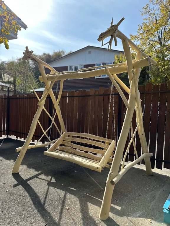 Большой дом с баней, бассейном, мангалом и парковкой