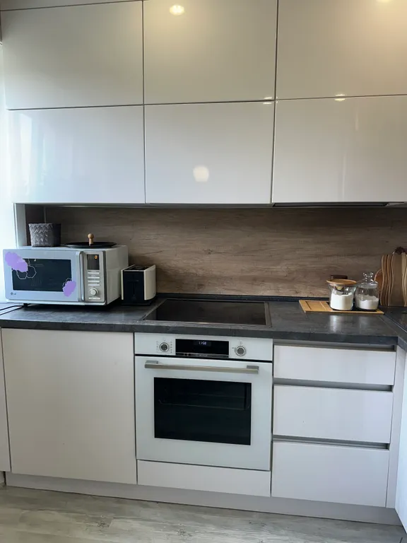 Уютная 2-я квартира в центре Красного камня