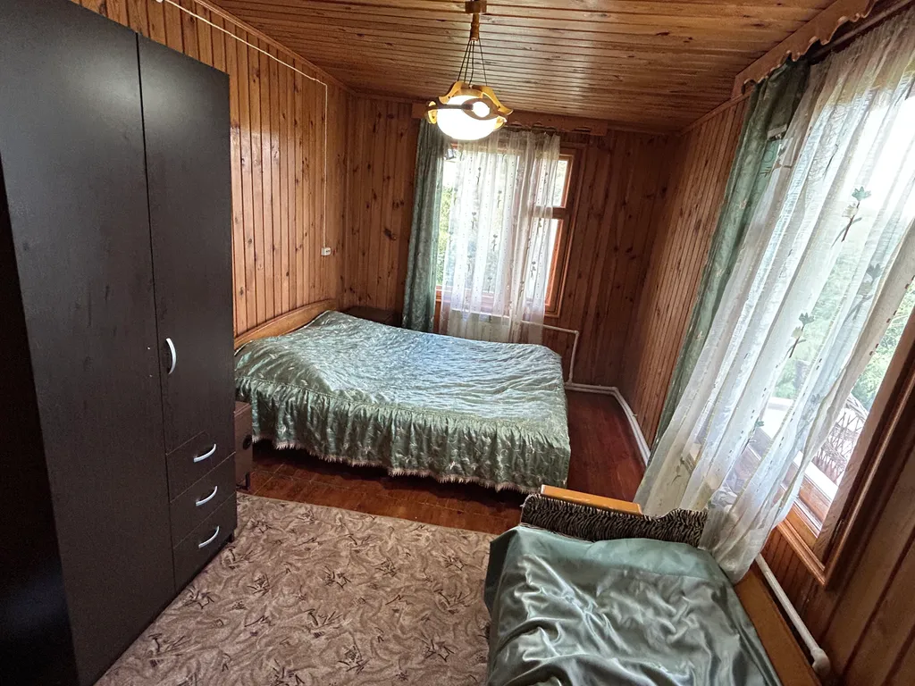 Большой уютный дом