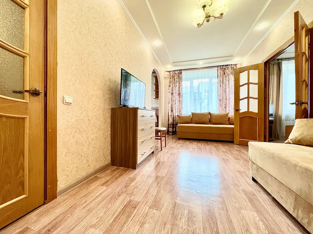 Двухкомнатная квартира в центре у набережной