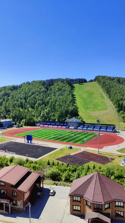 Апарт-отель с панорамным видом на горы и город