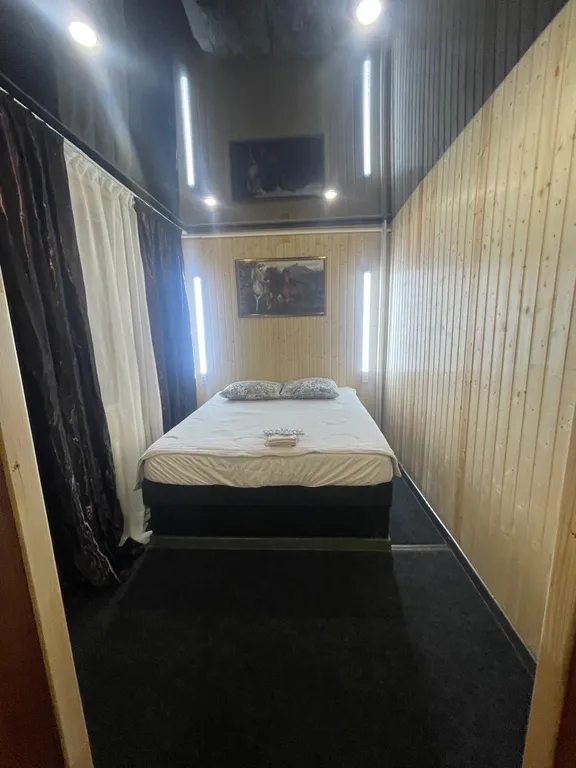 7-комнатный Дом