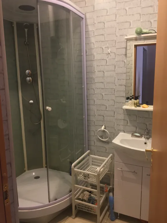 Маленькая и чистая комната в центре