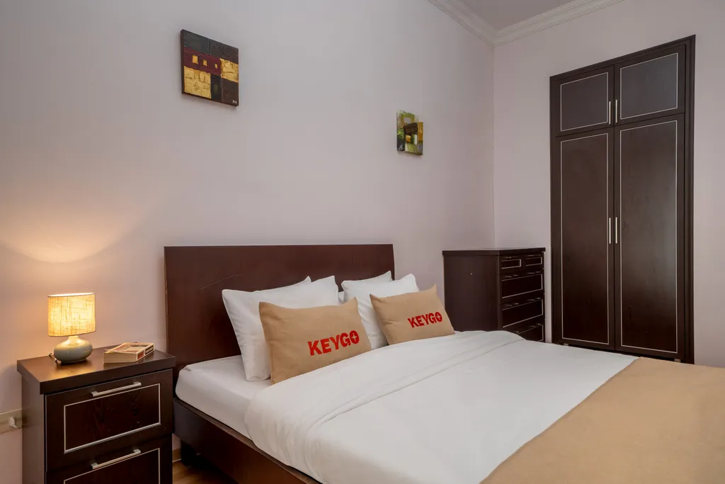 Апартаменты около Ереванского Оперного Театра