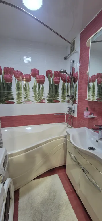 Квартира 2-комнатная Квартира — Тихвин