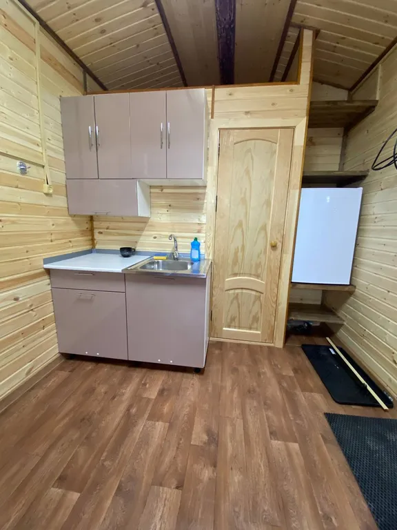 Уютный дом на берегу озера в Мочохе