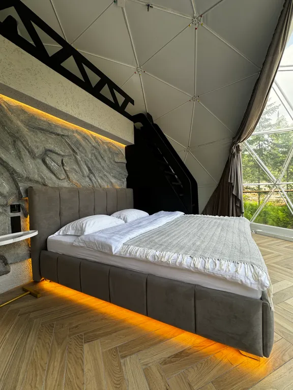 Коттедж Купольный дом «MOUNTAIN» на 4 гостя — Шерегеш